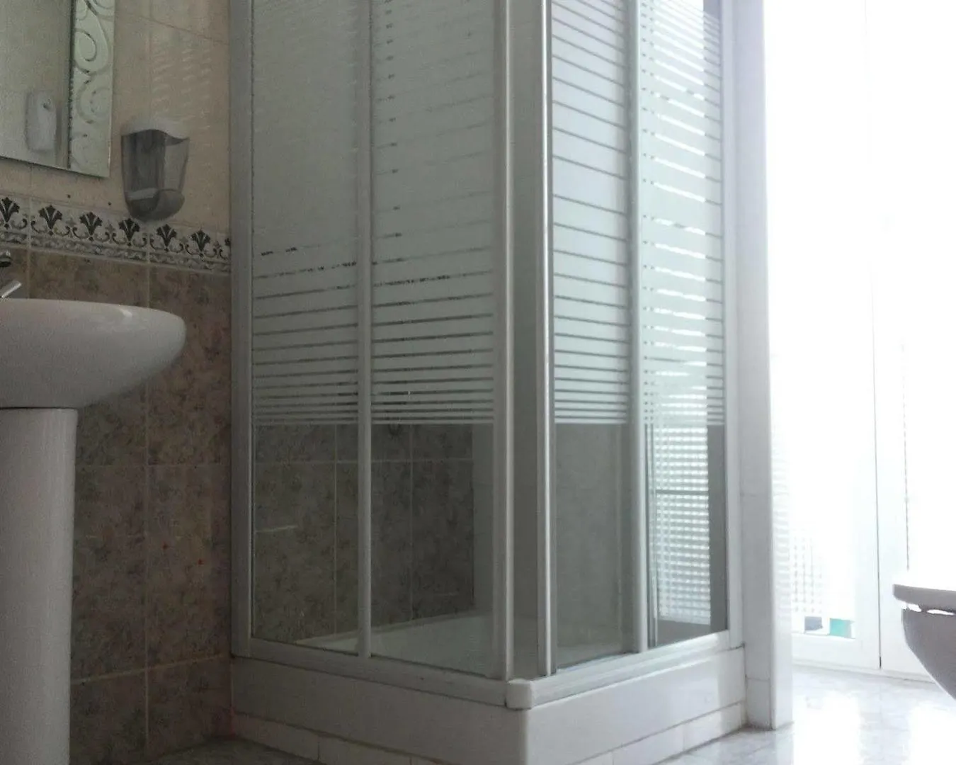 Pink House Guest House Malaga